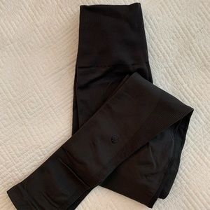 Lululemon Athletics tights.